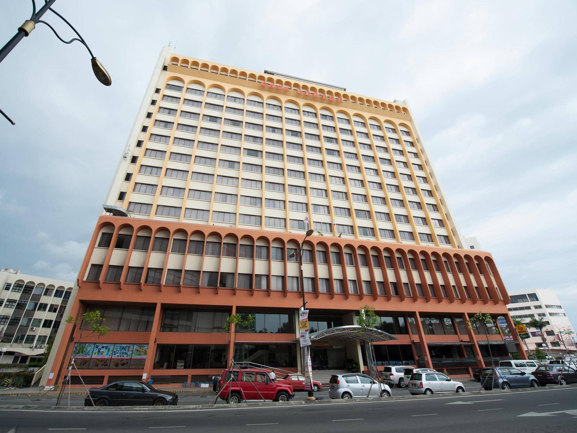 Gaya Centre Hotel Kota Kinabalu Exterior foto